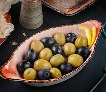 Оливки, маслины