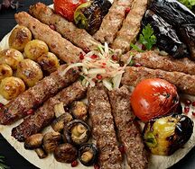 Ассорти люля-кебаб с овощами L