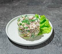 Салат фирменный Шашлычный дом мясной