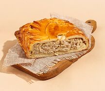 Пирог с курицей и грибами