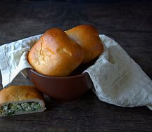 Пирожок Зелёный лук-яйцо