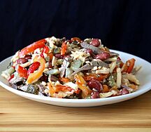 Салат с куриной печенью