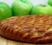 Пирог с яблоком