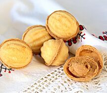 Орешки со сгущенкой