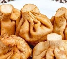 Жареные хинкали с бараниной