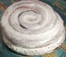 Булочка с помадкой