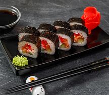 Ролл фирменный Сливочный лосось