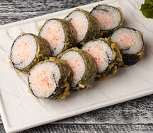 Ролл с крабом в темпуре