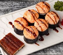 Ролл запеченный с угрем