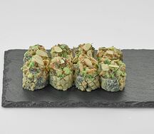 Ролл Темпура c угрем и чукой