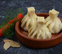 Хинкали со свининой и говядиной