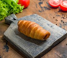 Сосиска запеченная