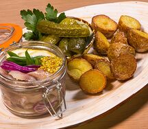 Сельдь с картофелем