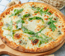 Пицца Quattro Formaggio