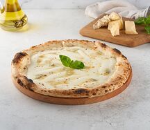 Пицца на дровах Четыре Сыра