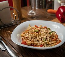 Лапша с овощами
