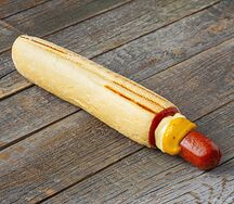 Хот-дог французский с сосиской Пикник (курица)