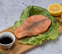 Лосось на мангале