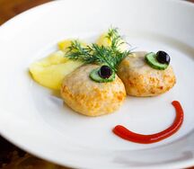Котлетки куриные с пюре