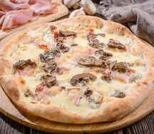 Пицца с сыром, беконом и грибами Xl