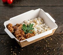 Цыпленок по-азиатски с соусом терияки и рисом