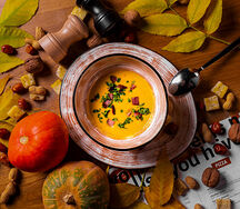 Հավով կրեմ ապուր բեկոնով