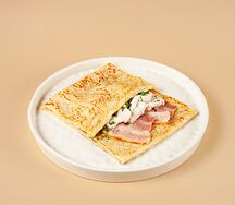Блин с курицей и беконом