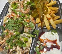 Арабская шаурма стандартная говядина с фри и соусом