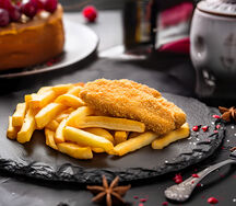 Куриные палочки с картофелем фри