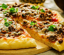 Pizza bolognaise