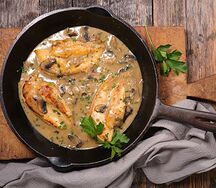 Poulet a la crème et aux champignons