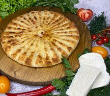 Пирог с сыром большой