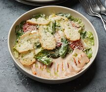 Цезарь с цыплёнком