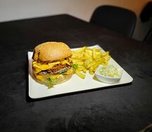 Chili burger et frites