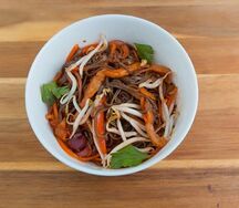 Wok со свининой