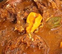 Sauce djoumgble au poulet
