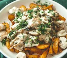 Курица с грибами в сливочном соусе