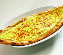 Kaşarlı yumurtalı pide