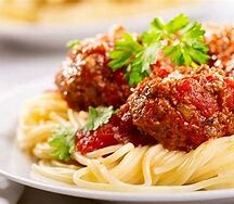 Pâtes aux boulettes