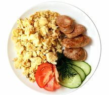 Скрэмбл с Чикен колбасками