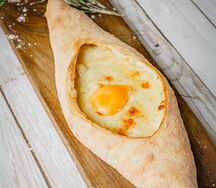 Хачапури по-аджарски