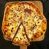 Pizza reine cremière
