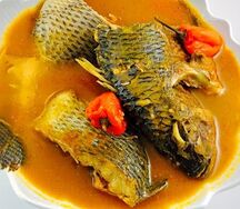 Soupe de carpe entière