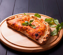 Pizza cal zone