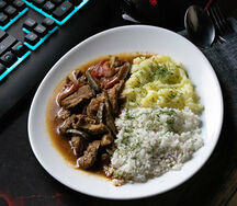Курица с овощами