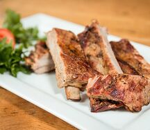 Travers de porc forestier