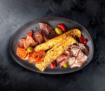 Мясная тарелка