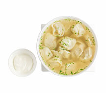 Пельмени с бульоном