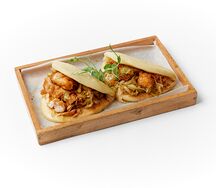 Бао с жареной курицей