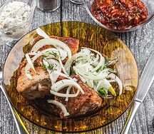 Шашлык из cвинoй шеи